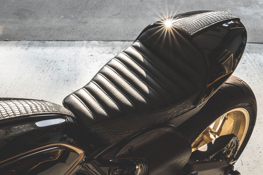 Rent a custom caferacer